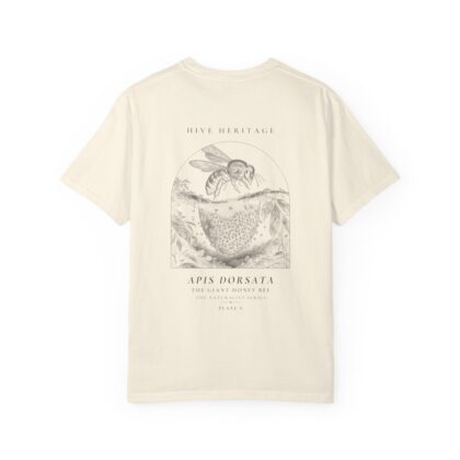 The Giant Honey Bee - Naturalist Heavyweight T-Shirt in Ivory